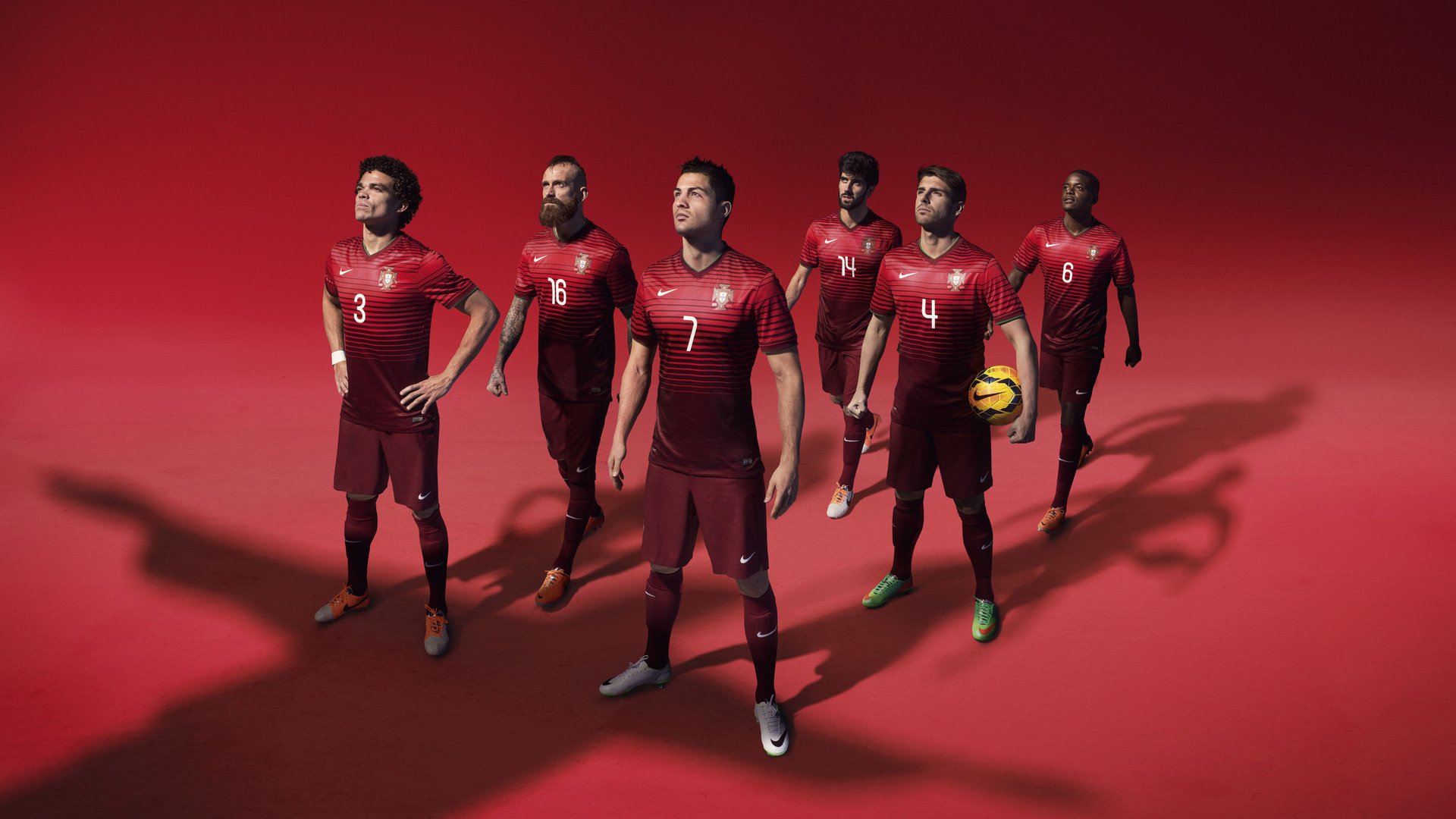 英超：曼联逆转战胜利物浦，争冠形势升级！，英足总杯曼联vs利物浦